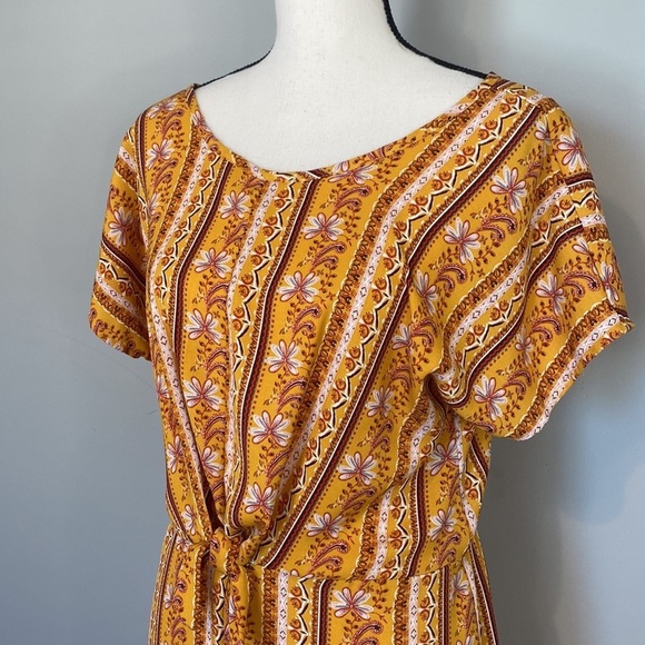 Art Class Girls Floral Mustard Yellow Bow Short Sleeve Jumpsuit XL 14/16 - Picture 4 of 8